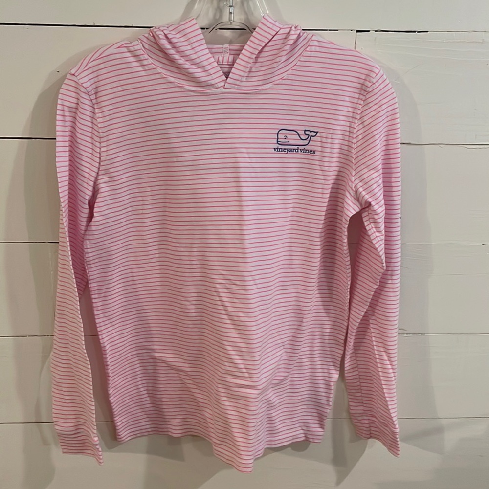🍍Vineyard Vines Pink and White Stripe Longsleeved Tshirt Hoodie Girls Size L 14